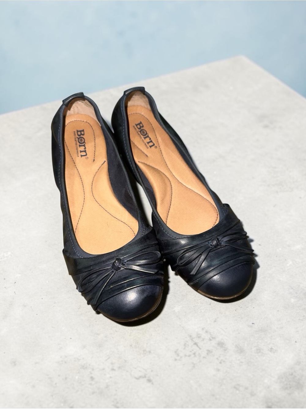 Børn Chelan Ballet Flats Ruched Leather Slip-On Tie  Bow Flex Stretch Fit Sz 7